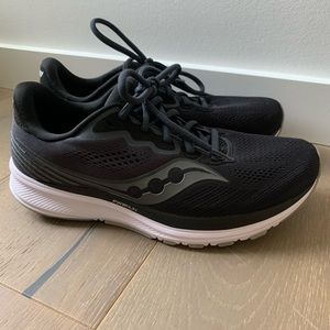 Saucony Ride 14 . Womens Size 91/2 .